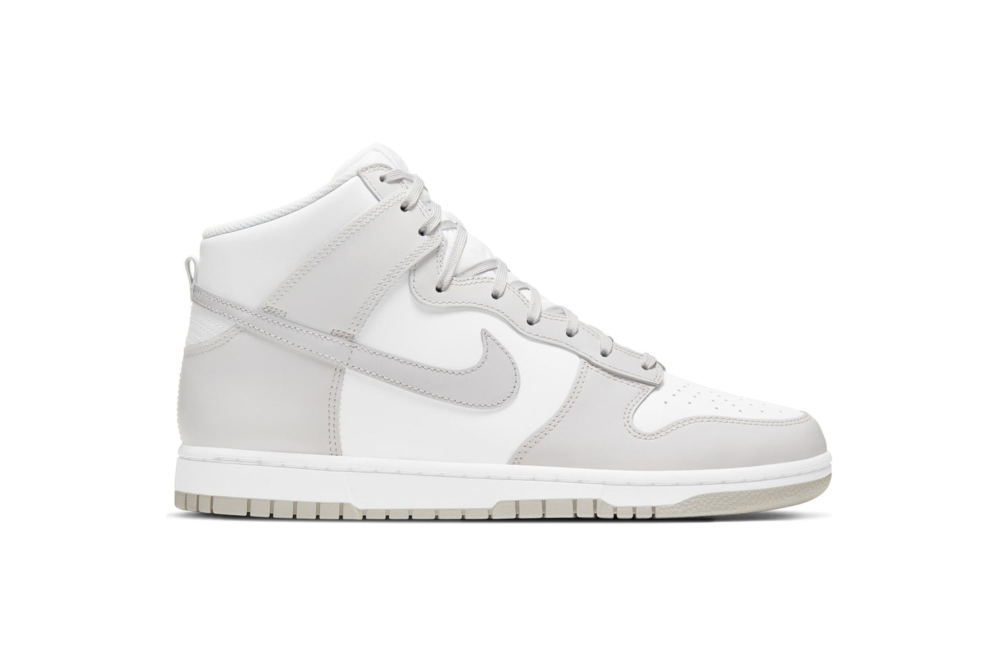 Exclusive Nike DUNK HI RETRO "WHITE" — 3.5 — Front View