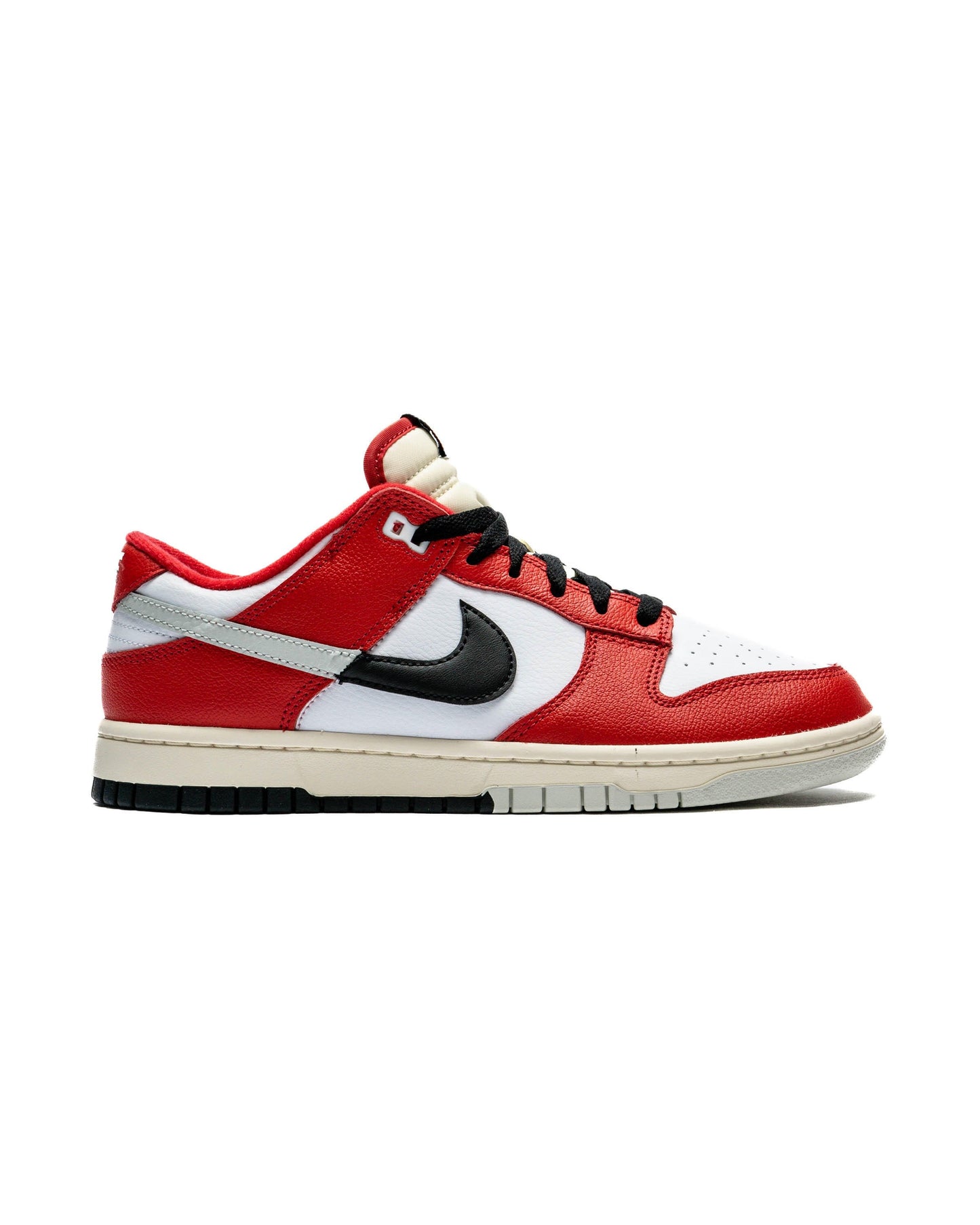 Exclusive Nike DUNK LOW RETRO PRM 'Chicago Split' — 3 — Front View