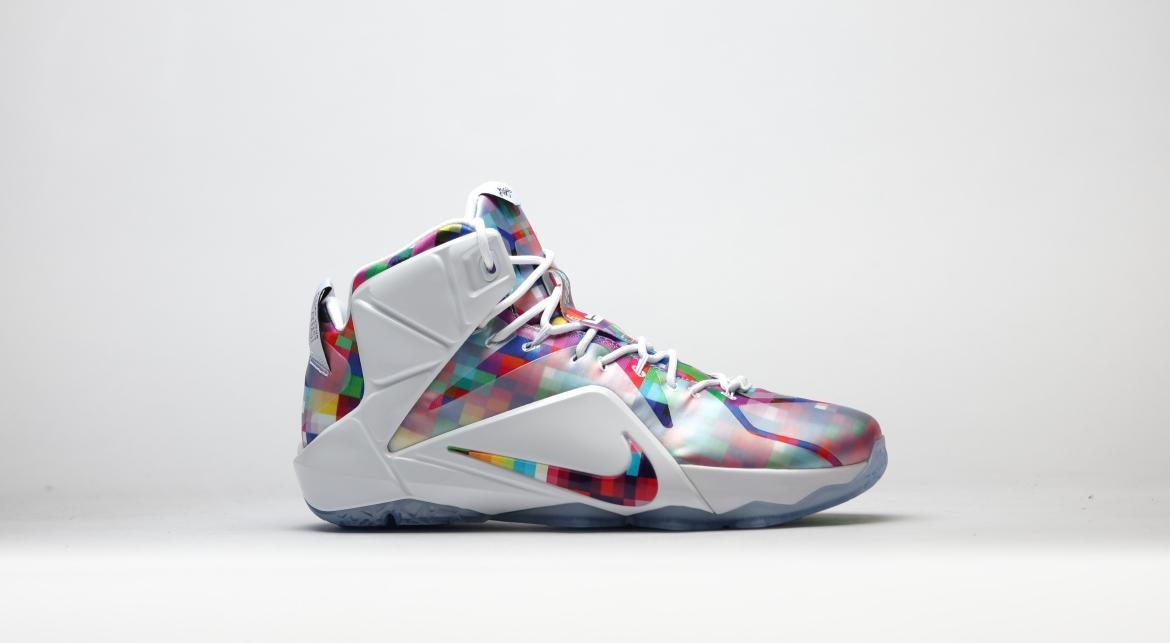 Exclusive Nike Lebron XII Ext "Prism" — 3.5 — Front View