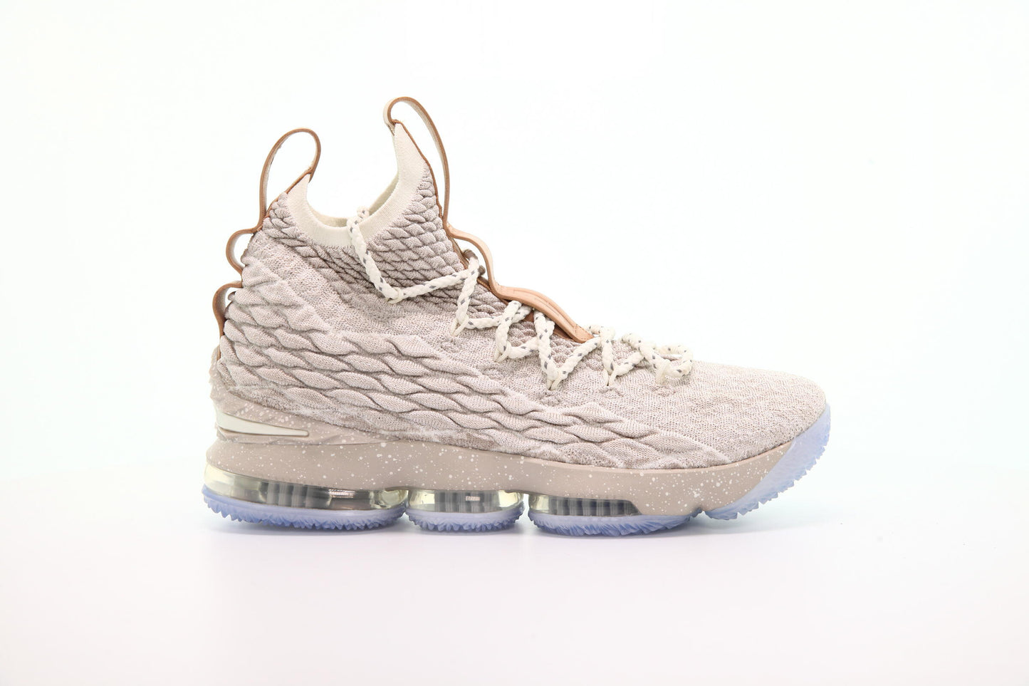 Exclusive Nike Lebron 15 "Ghost" — 3.5 — Front View