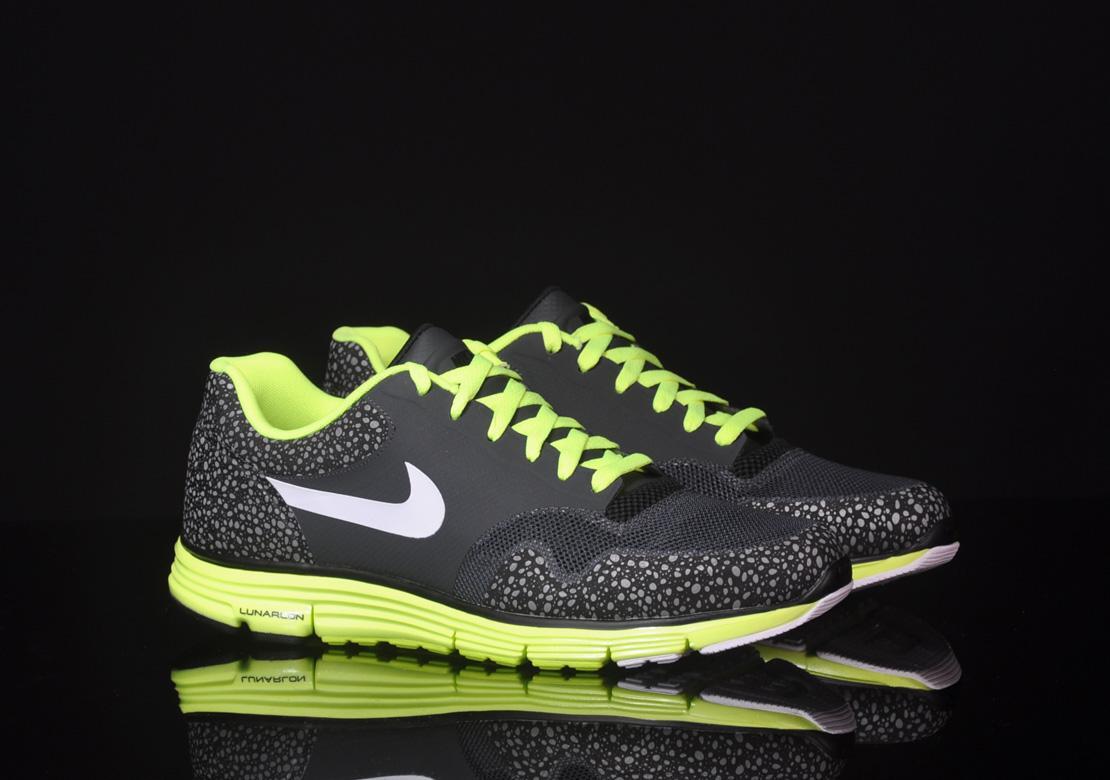 Exclusive Nike Lunar Safari+ — 3.5 — Front View