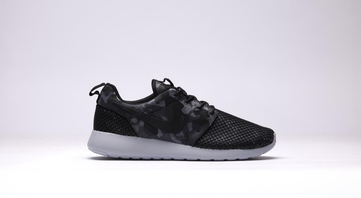 Exclusive Nike Roshe One Prm Plus "All Black" — 3.5 — Front View