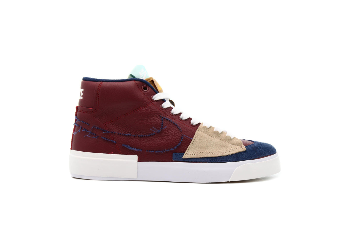 Exclusive Nike SB ZOOM BLAZER MID EDGE L "TEAM RED" — 3.5 — Front View