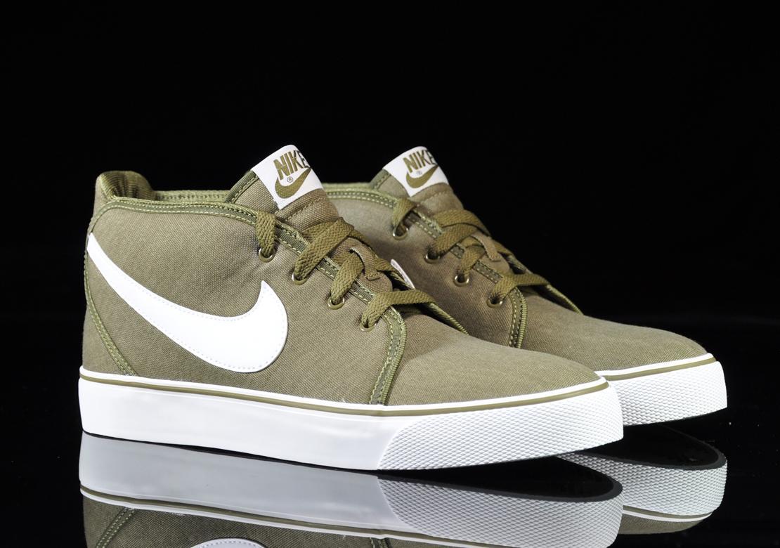 Exclusive Nike Toki Canvas — 3.5 — Front View
