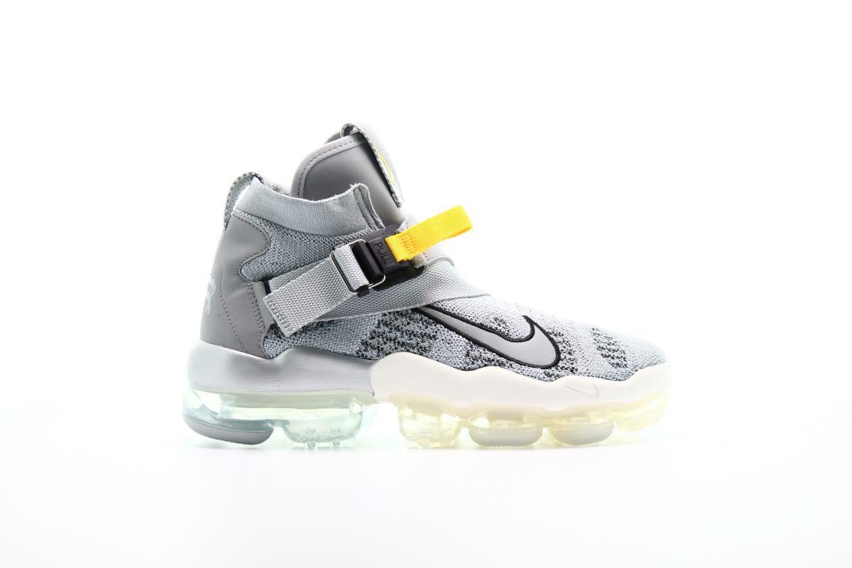 Exclusive Nike Vapormax Premier Flyknit "Wolf Grey" — 3.5 — Front View