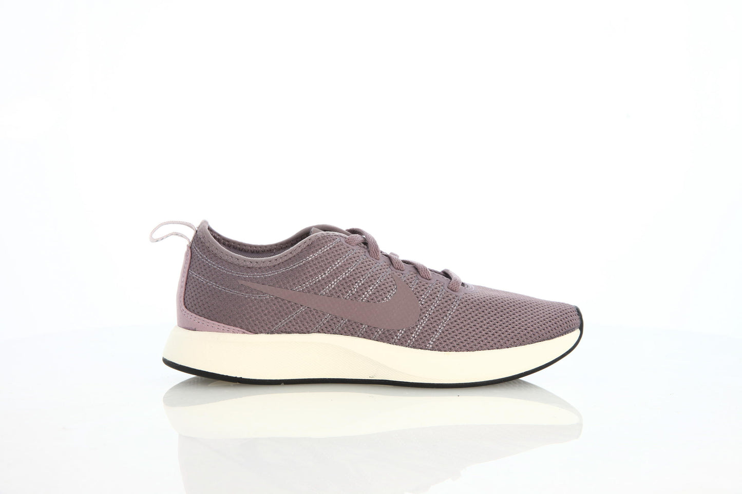 Exclusive Nike Wmns Dualtone Racer "Taupe Grey" — 5 — Front View