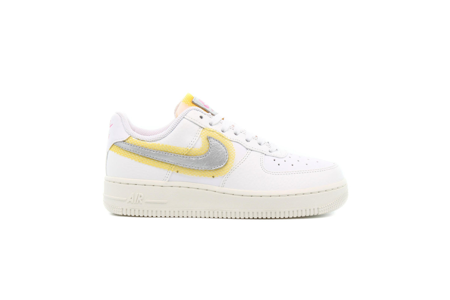 Exclusive Nike WMNS AIR FORCE 1 '07 "WHITE" — 5 — Front View