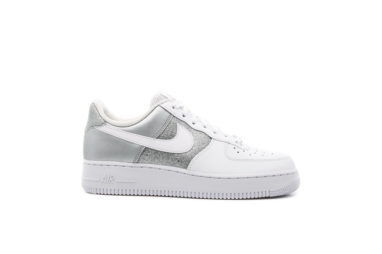 Exclusive Nike WMNS AIR FORCE 1 '07 "WHITE" — 5 — Front View