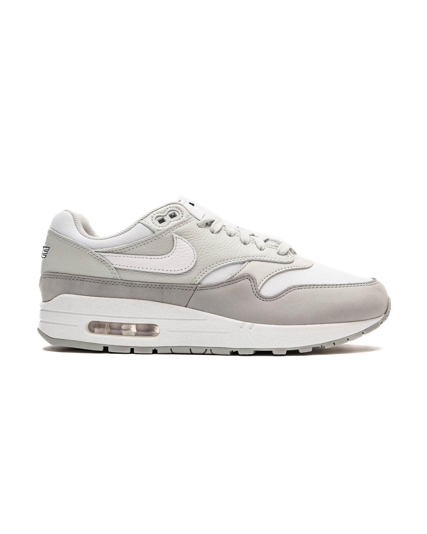 Exclusive Nike WMNS AIR MAX 1 '87 LX — 5 — Front View