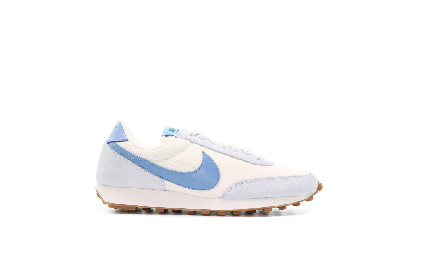Exclusive Nike WMNS Daybreak "Half Blue" — 5 — Front View