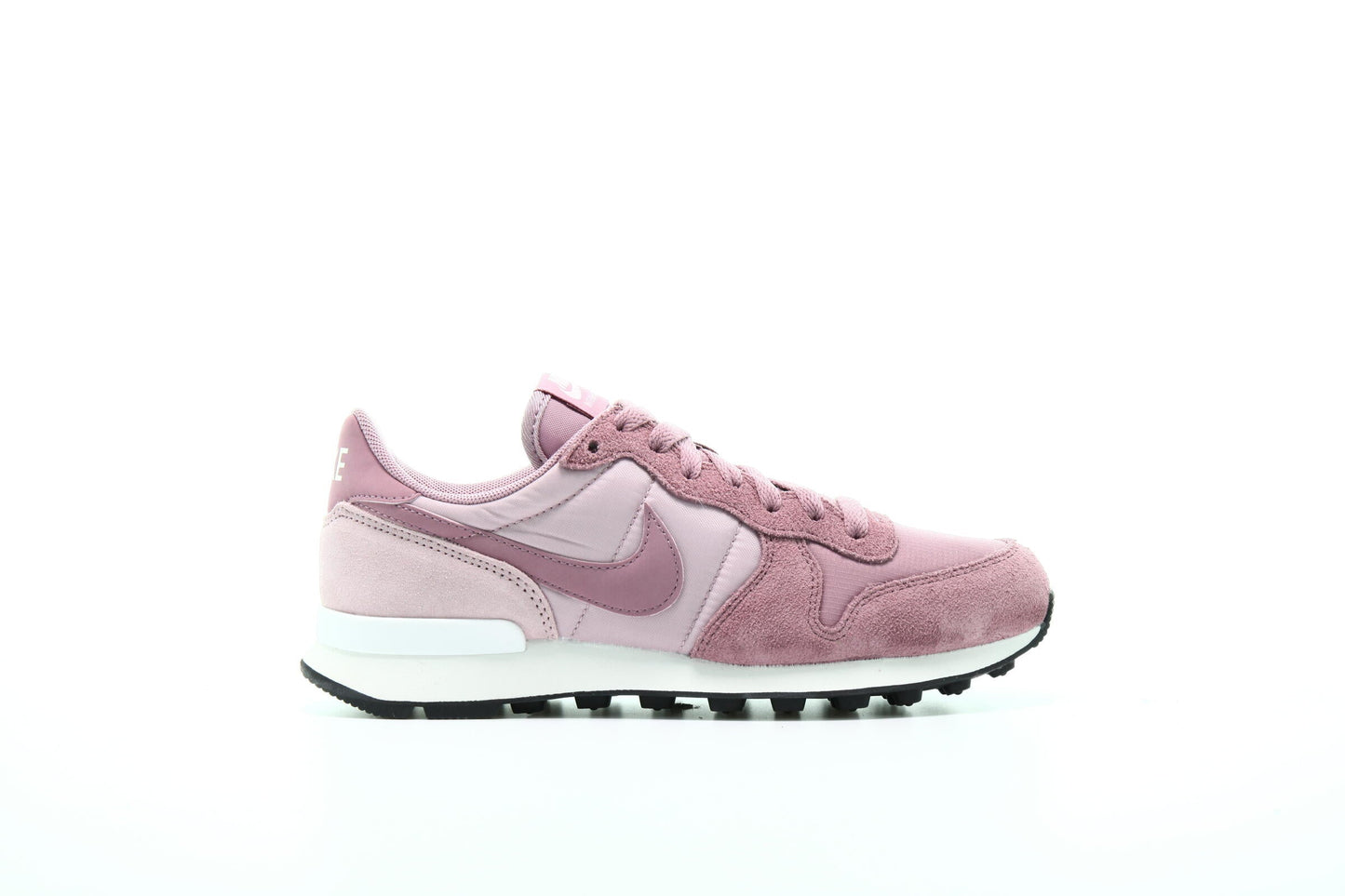 Exclusive Nike Wmns Internationalist "Plum Dust" — 5 — Front View