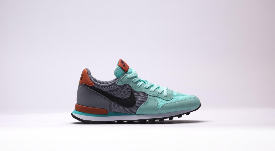 Exclusive Nike Wmns Internationalist "teal" — 5 — Front View