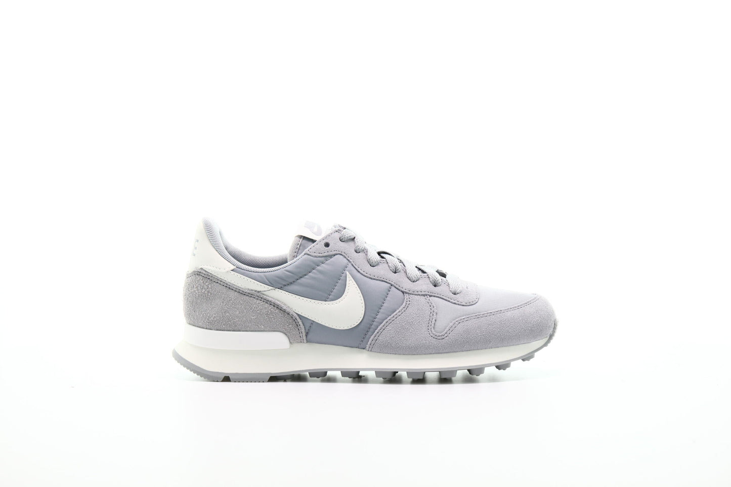 Exclusive Nike Wmns Internationalist "Wolf Grey" — 5 — Front View