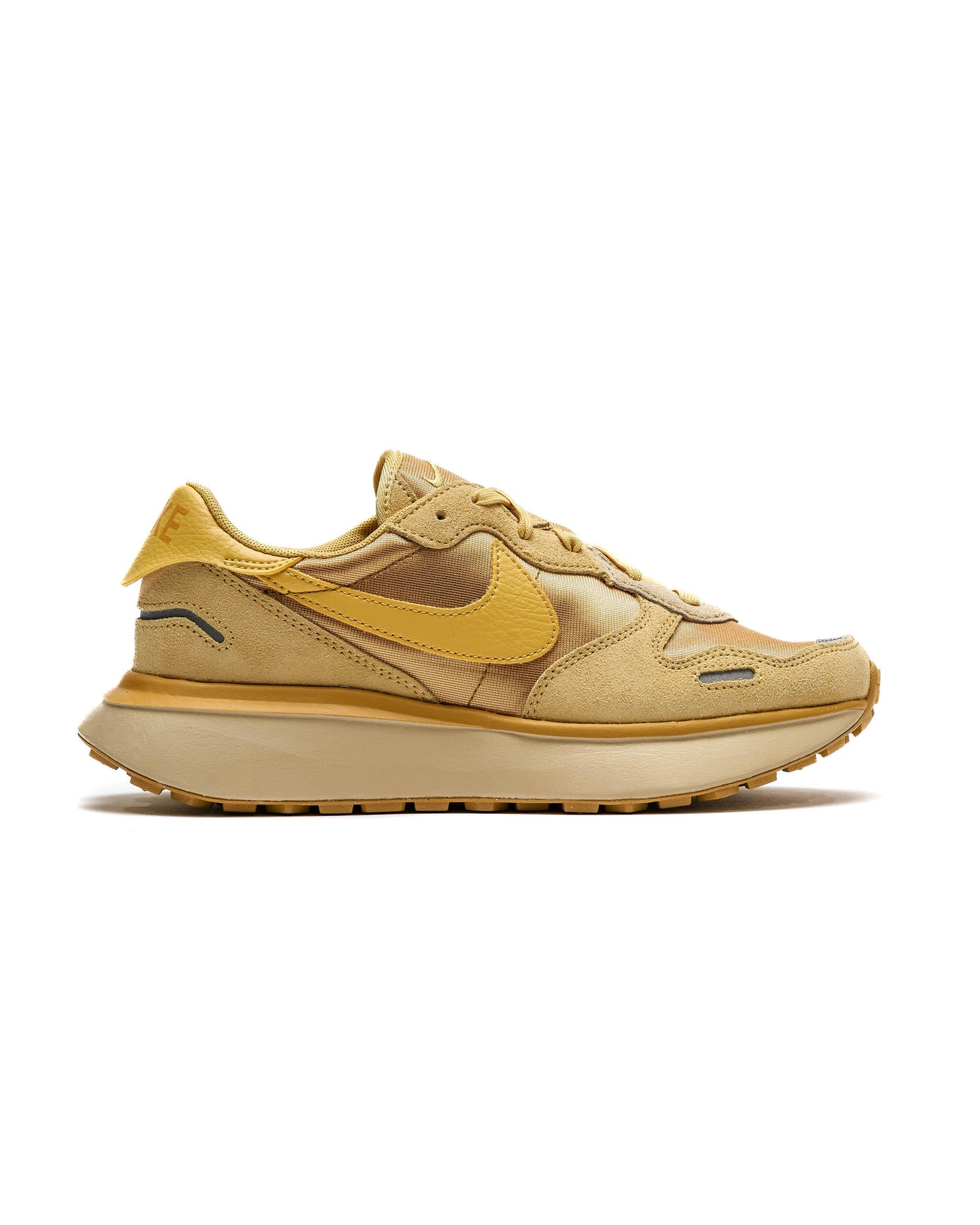 Exclusive Nike WMNS PHOENIX WAFFLE — 5 — Front View
