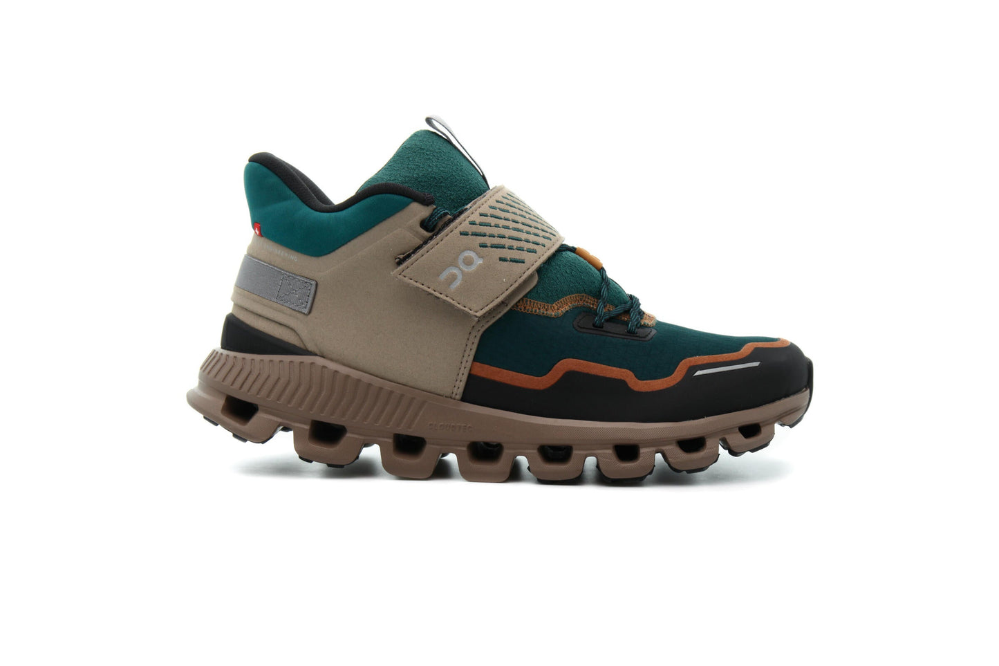 Exclusive ON Running CLOUD HI EDGE DEFY "GREEN" — 7 — Front View
