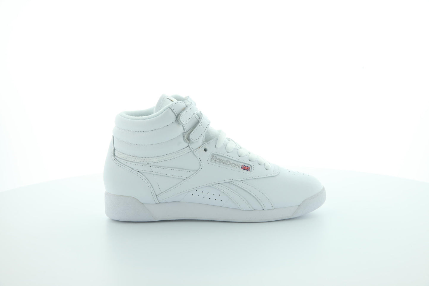 Exclusive Reebok F/SHi OG Lux "White" — 5 — Front View