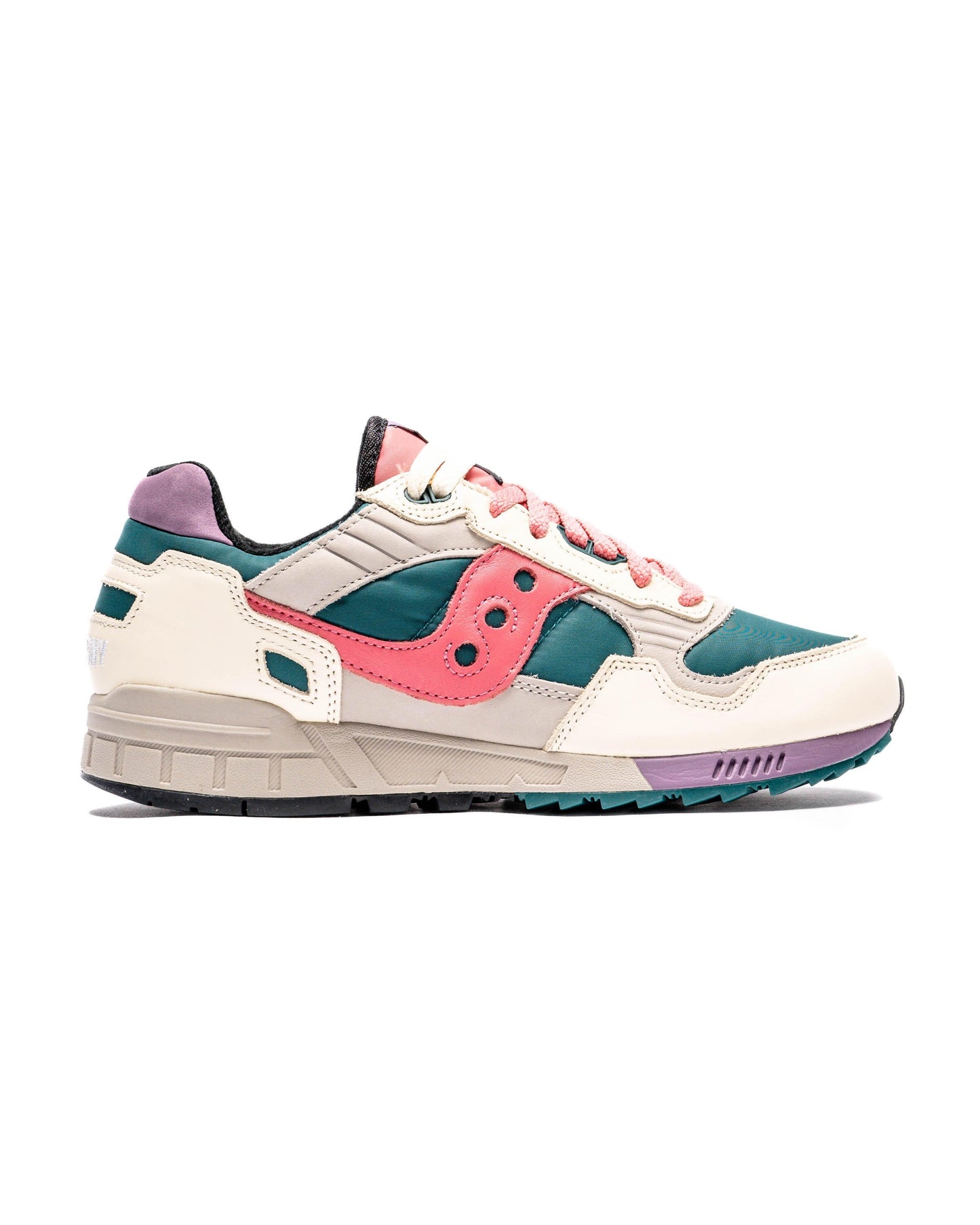 Exclusive Saucony Shadow 5000 — 4 — Front View