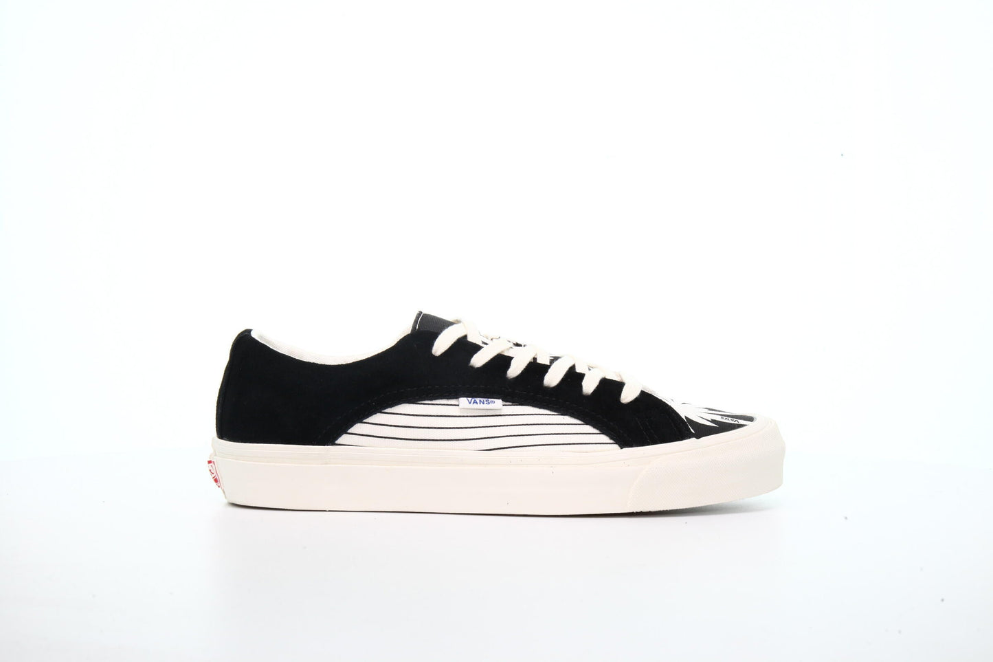 Exclusive Vans OG Lampin LX "Black" — 6.5 — Front View