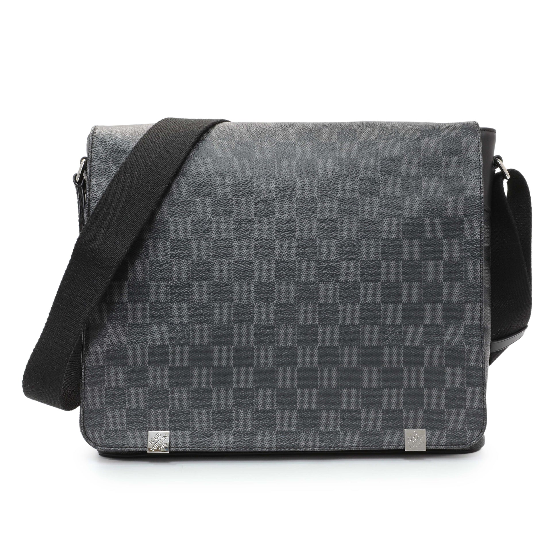 Exclusive Louis Vuitton Damier Graphite District Messenger — Front View