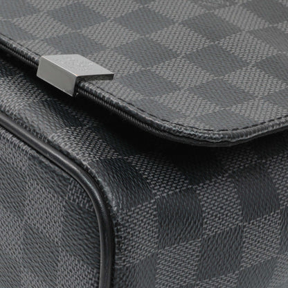 Exclusive Louis Vuitton Damier Graphite District Messenger — Detail View