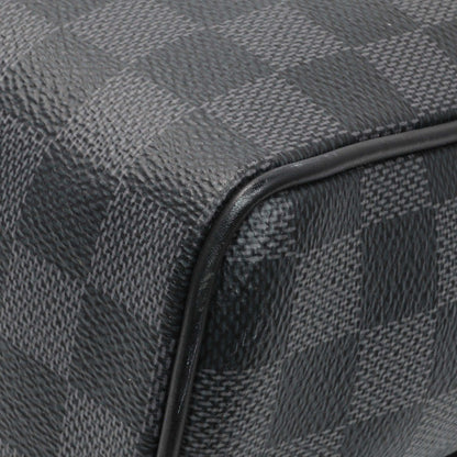 Exclusive Louis Vuitton Damier Graphite District Messenger — Alternate View 7