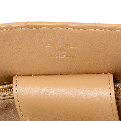 Exclusive Louis Vuitton Noisette Calfskin New Wave Chain Tote — Alternate View 9