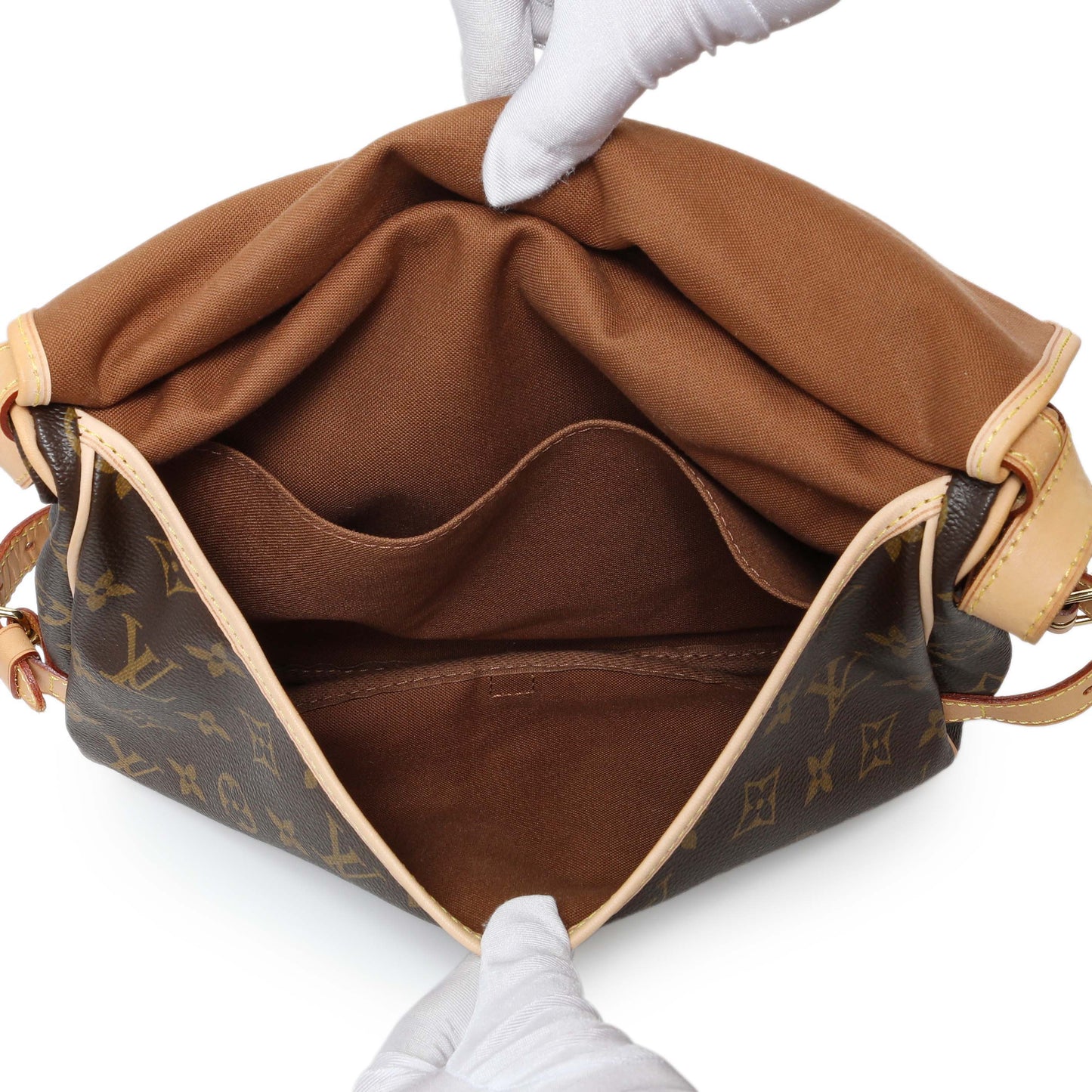 Exclusive Louis Vuitton Monogram Saumur 30 — Detail View