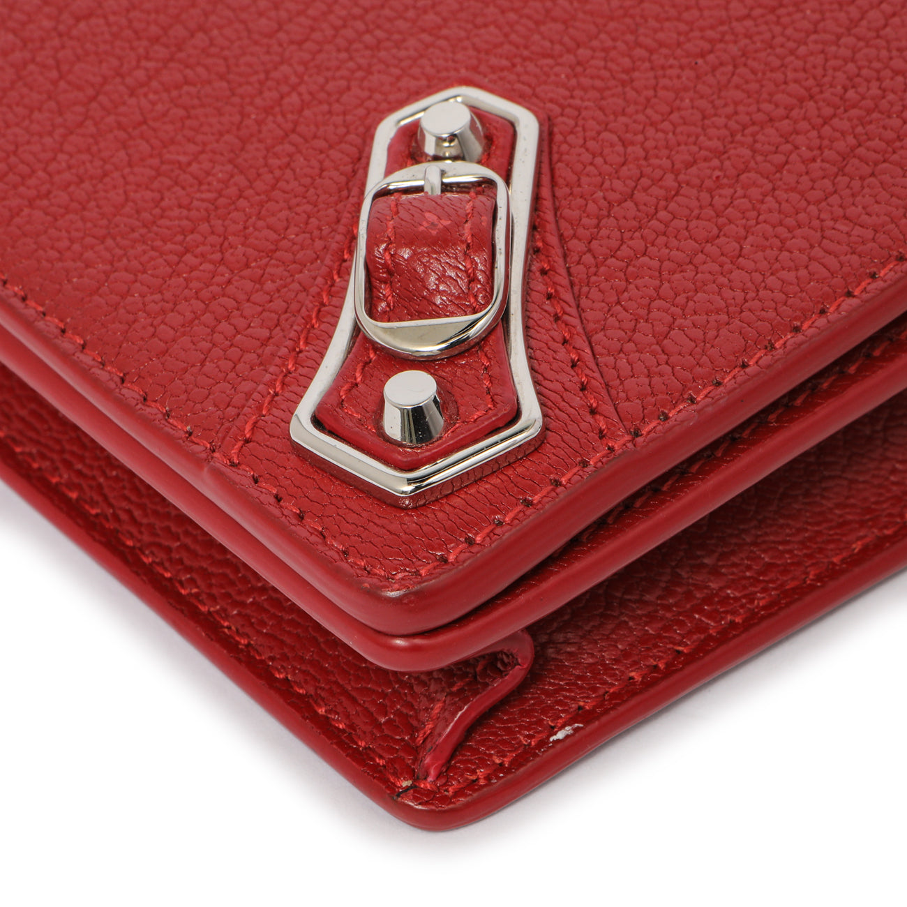 Exclusive Balenciaga Rouge Groseille Chevre Metallic Edge Wallet on Chain — Detail View