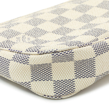 Exclusive Louis Vuitton Damier Azur Pochette Accessoires — Top View