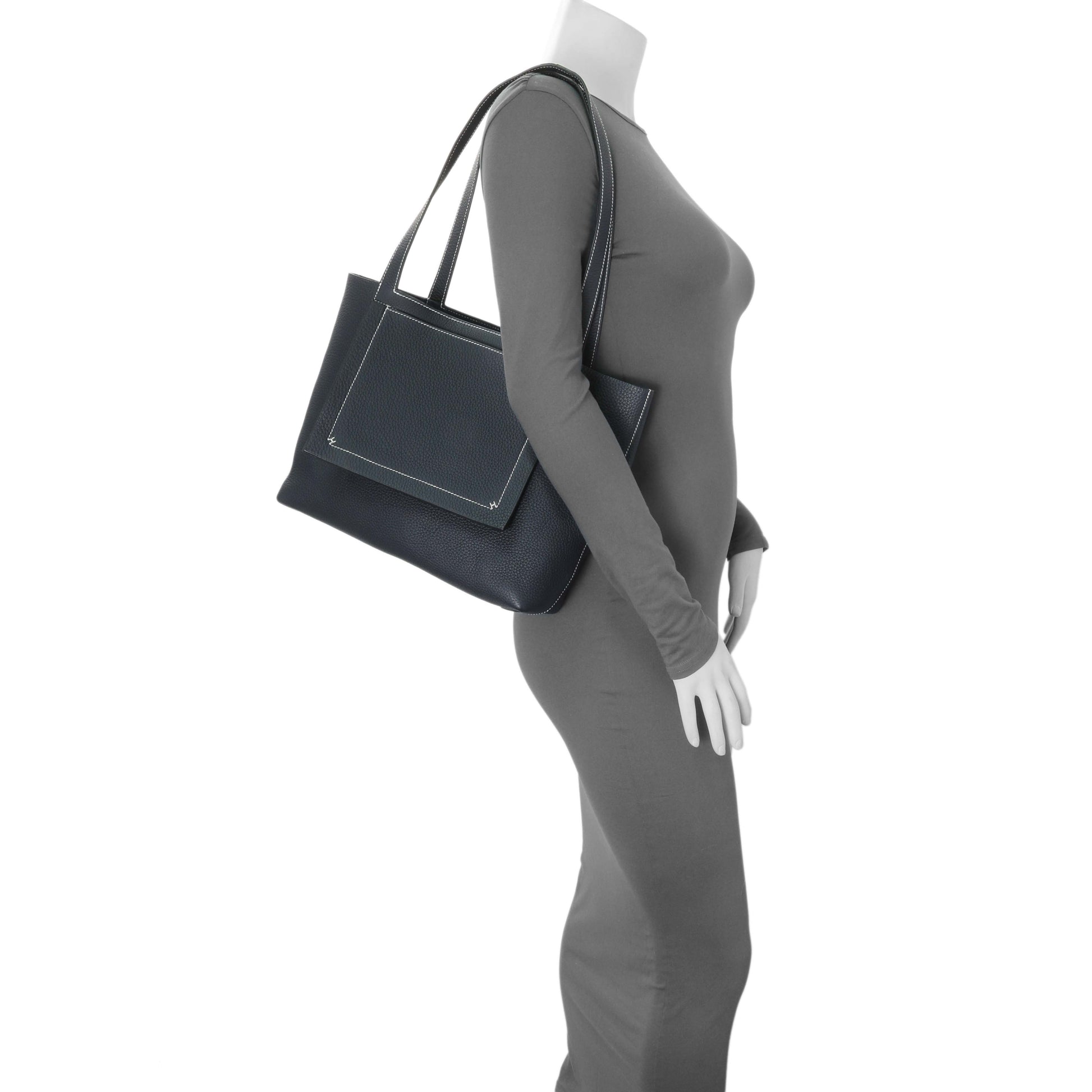 Exclusive Hermes Navy Clemence Cabasellier 31 — Alternate View 7