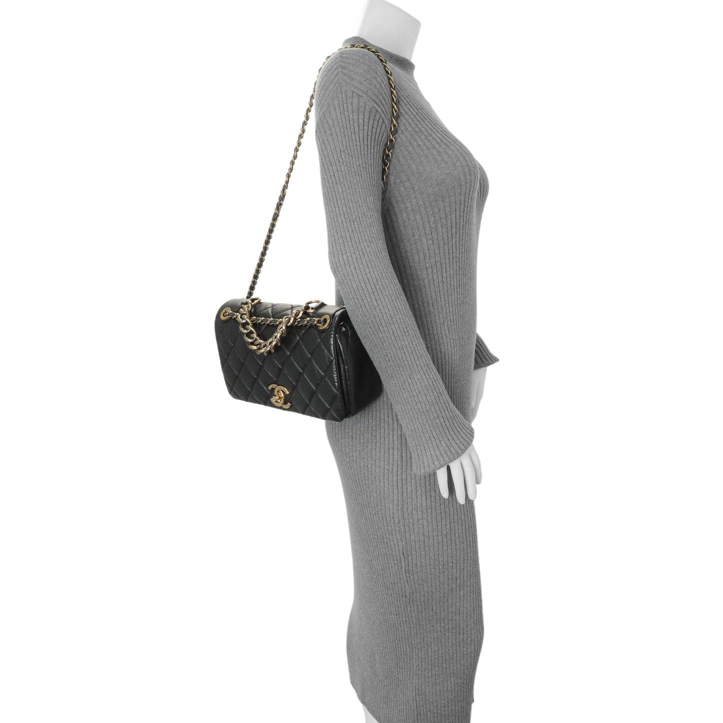 Exclusive Chanel Black Quilted Aged Calfskin Pondichery Flap — Alternate View 7