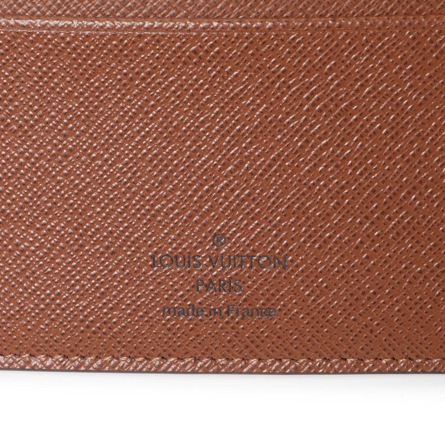 Exclusive Louis Vuitton Monogram Medium Ring Agenda Cover — Detail View