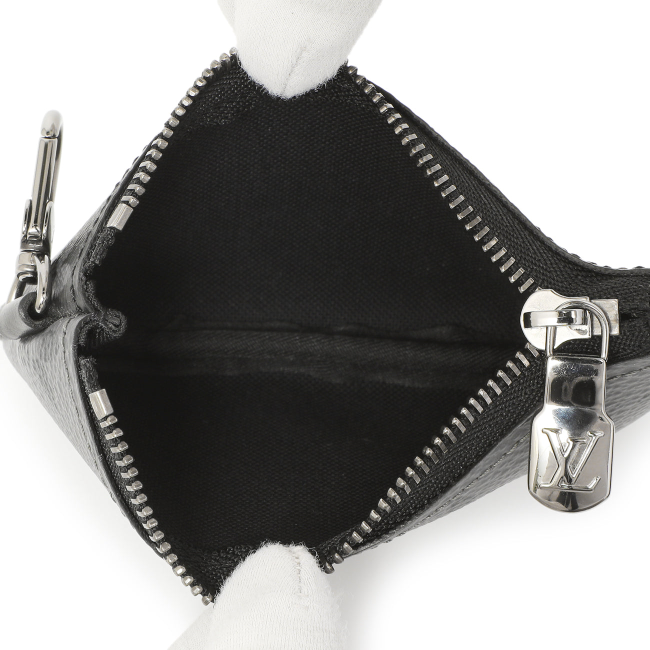 Exclusive Louis Vuitton Monogram Eclipse Reverse Trio Messenger — Alternate View 16