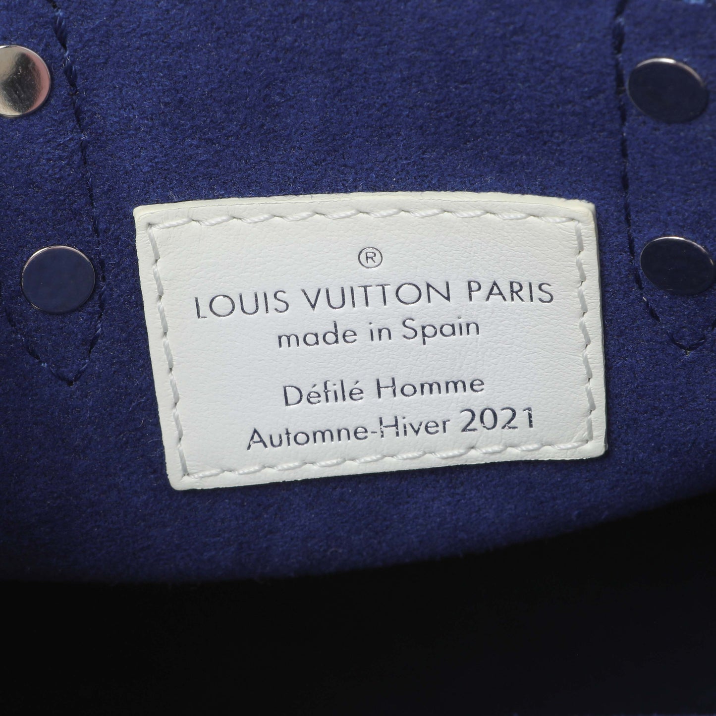 Exclusive Louis Vuitton Blue Calfskin Virgil Abloh Sac Plat XS — Alternate View 9