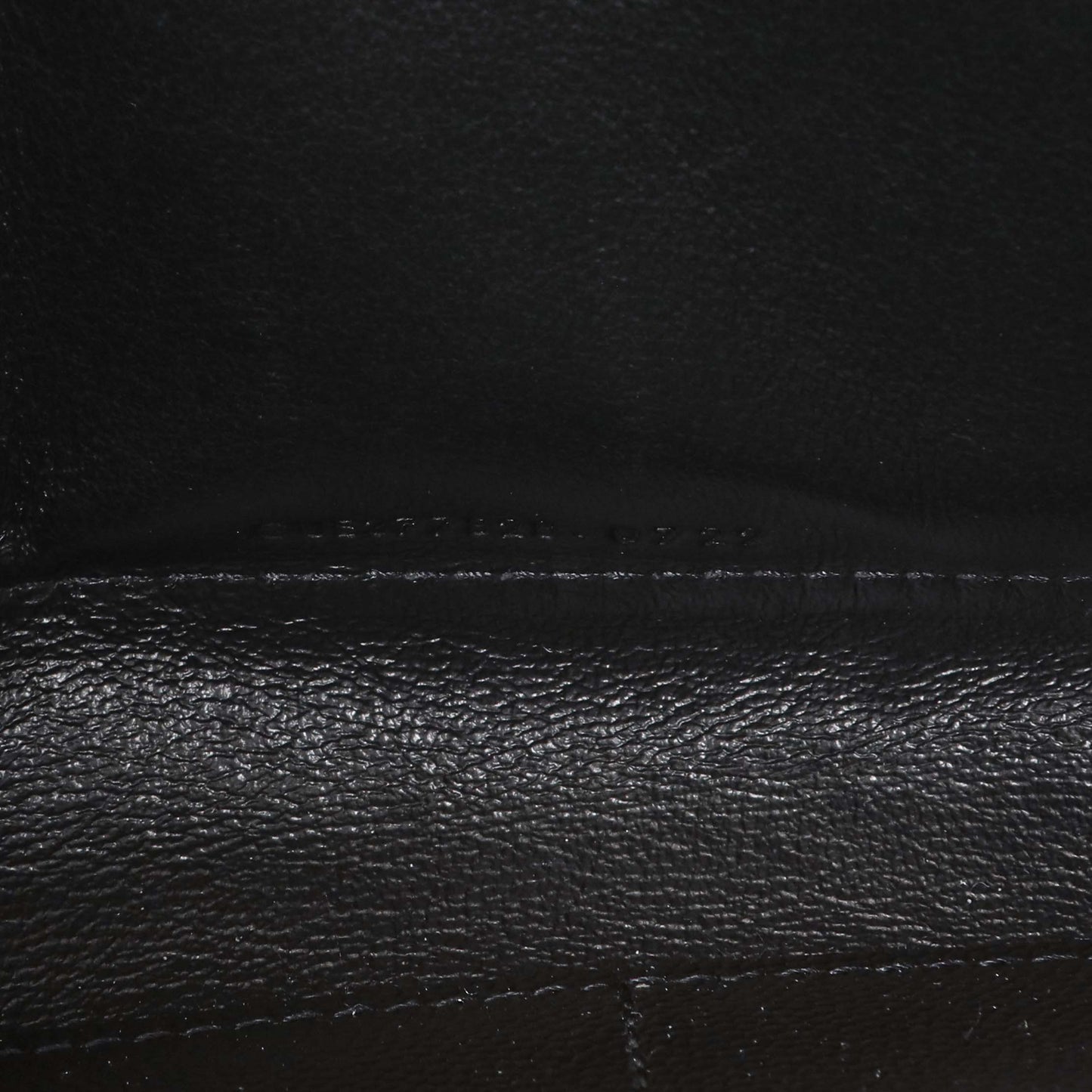 Exclusive Saint Laurent Grain De Poudre Matelasse Chevron Monogram Chain Wallet — Alternate View 12