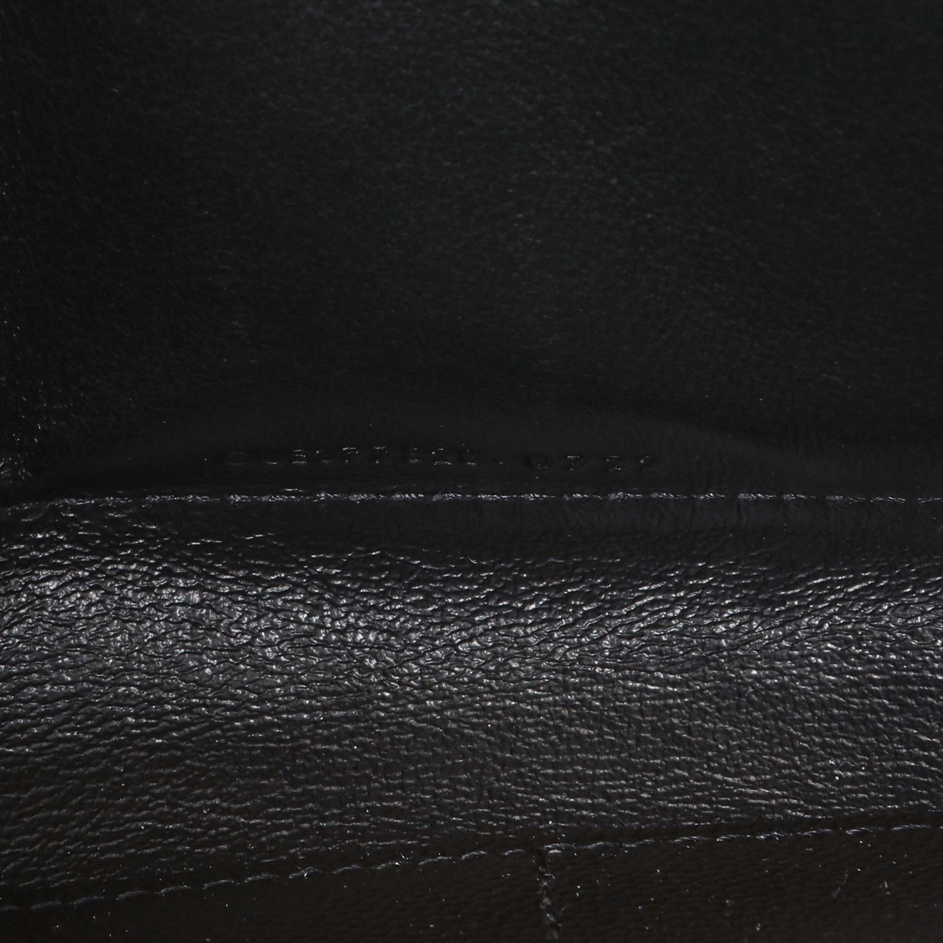 Exclusive Saint Laurent Grain De Poudre Matelasse Chevron Monogram Chain Wallet — Alternate View 12