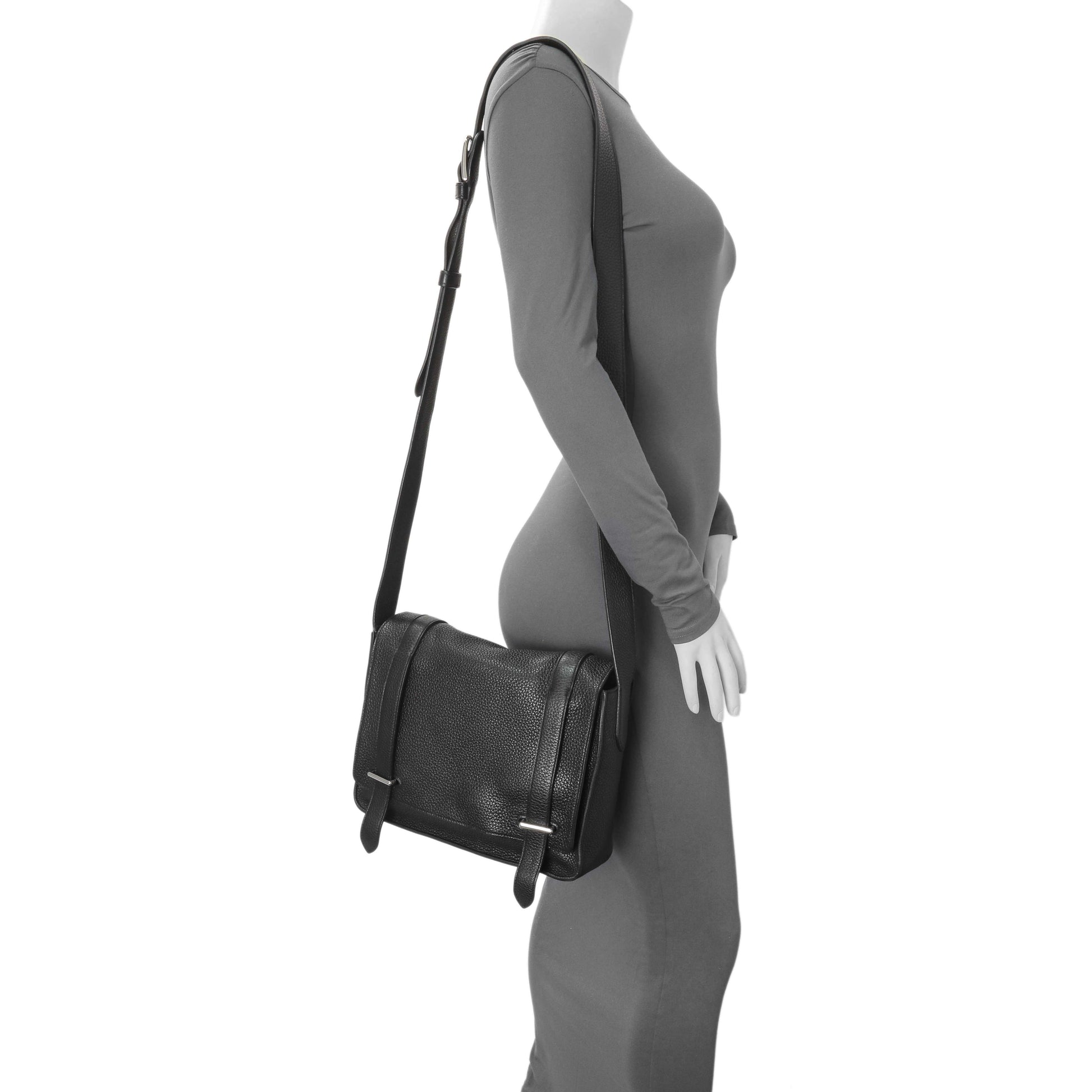 Exclusive Hermes Black Taurillon Clemence Steve Caporal Messenger — Alternate View 9