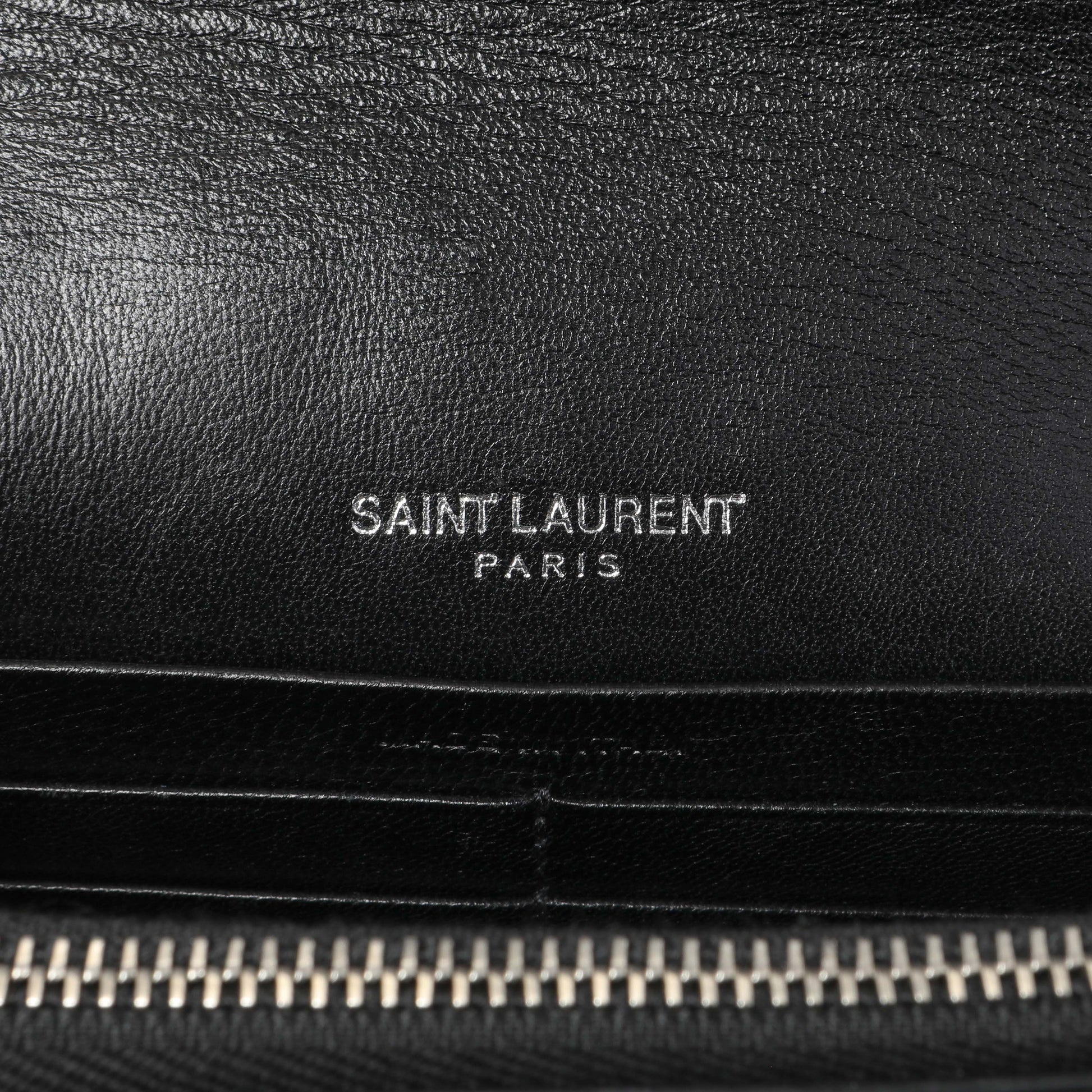 Exclusive Saint Laurent Black Crocodile Embossed Calfskin Kate Monogram Tassel Chain Wallet — Detail View