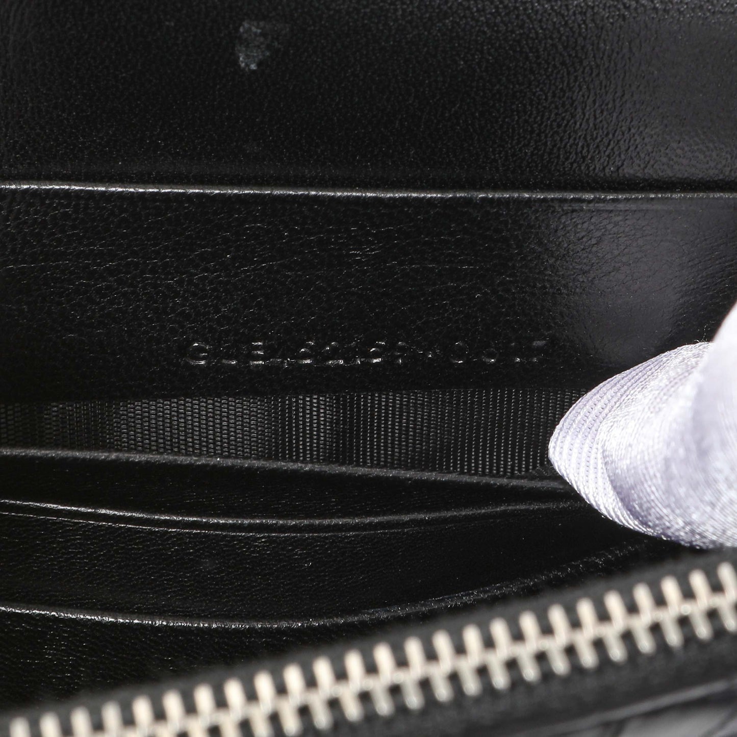 Exclusive Saint Laurent Black Crocodile Embossed Calfskin Kate Monogram Tassel Chain Wallet — Lifestyle View