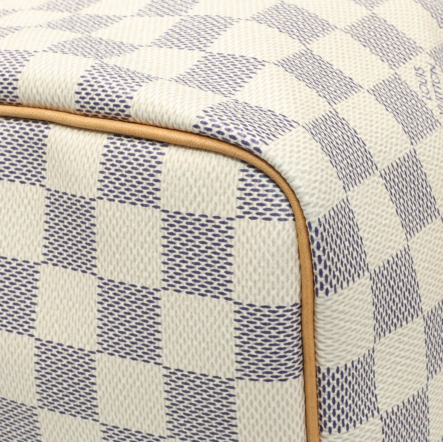 Exclusive Louis Vuitton Damier Azur Speedy 30 — Top View