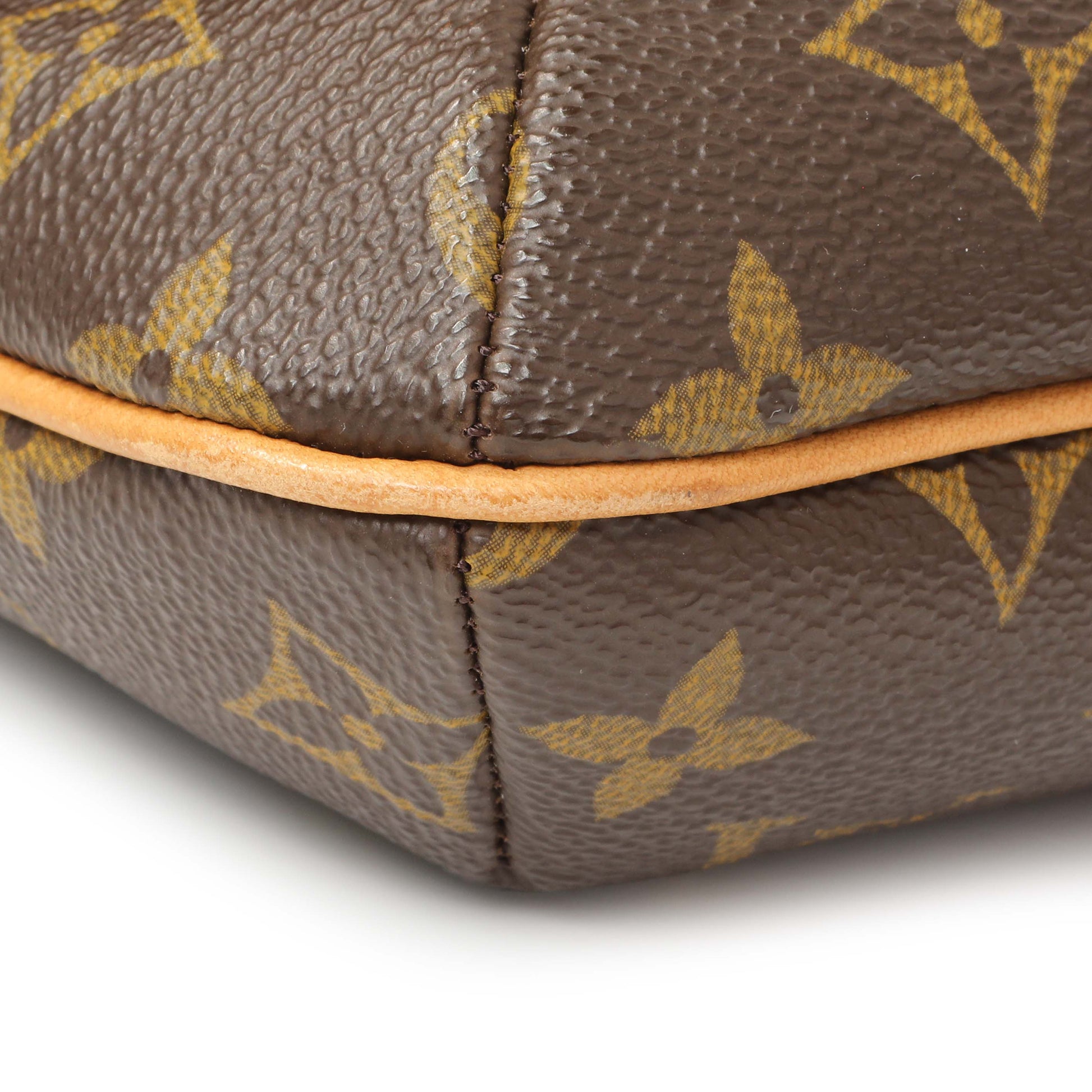 Exclusive Louis Vuitton Monogram Musette Tango — Top View