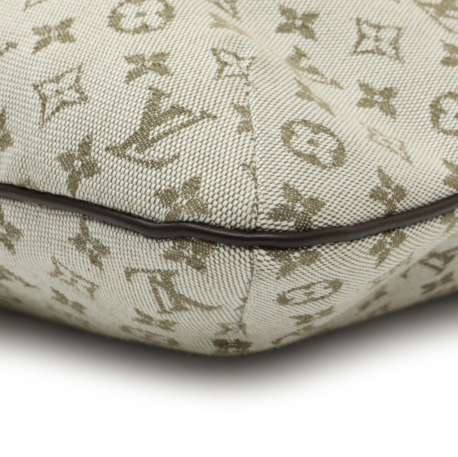 Exclusive Louis Vuitton Mini Lin Francoise — Detail View