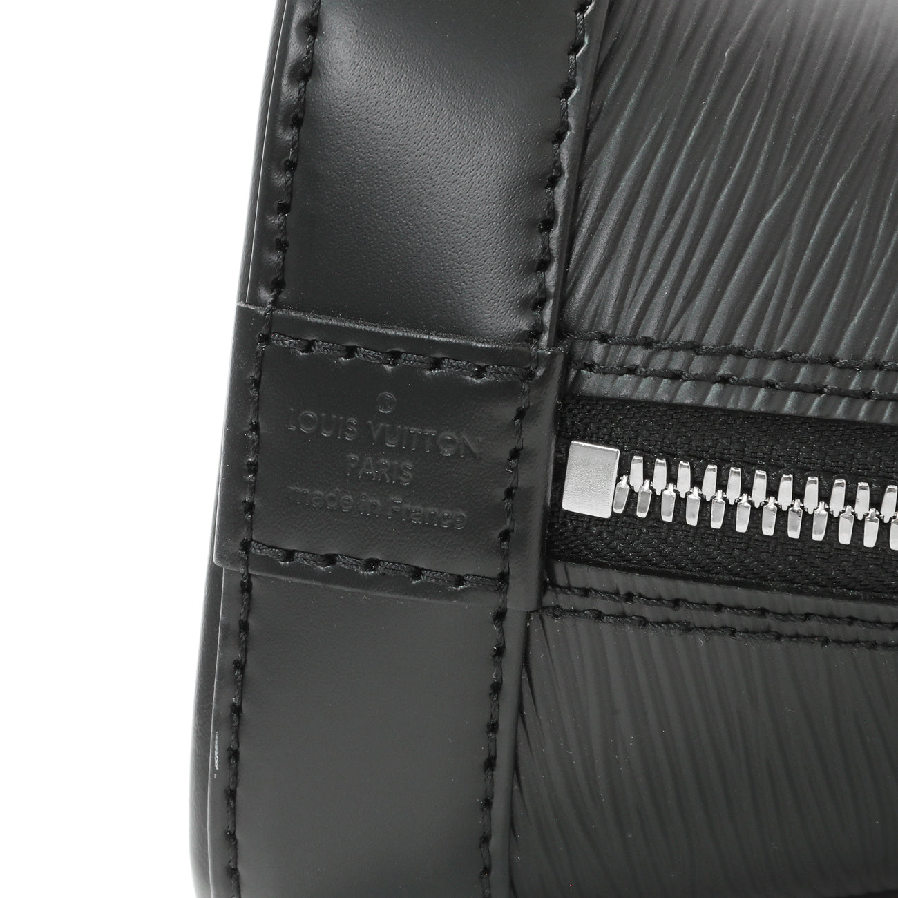Exclusive Louis Vuitton Black Epi Alma BB — Detail View