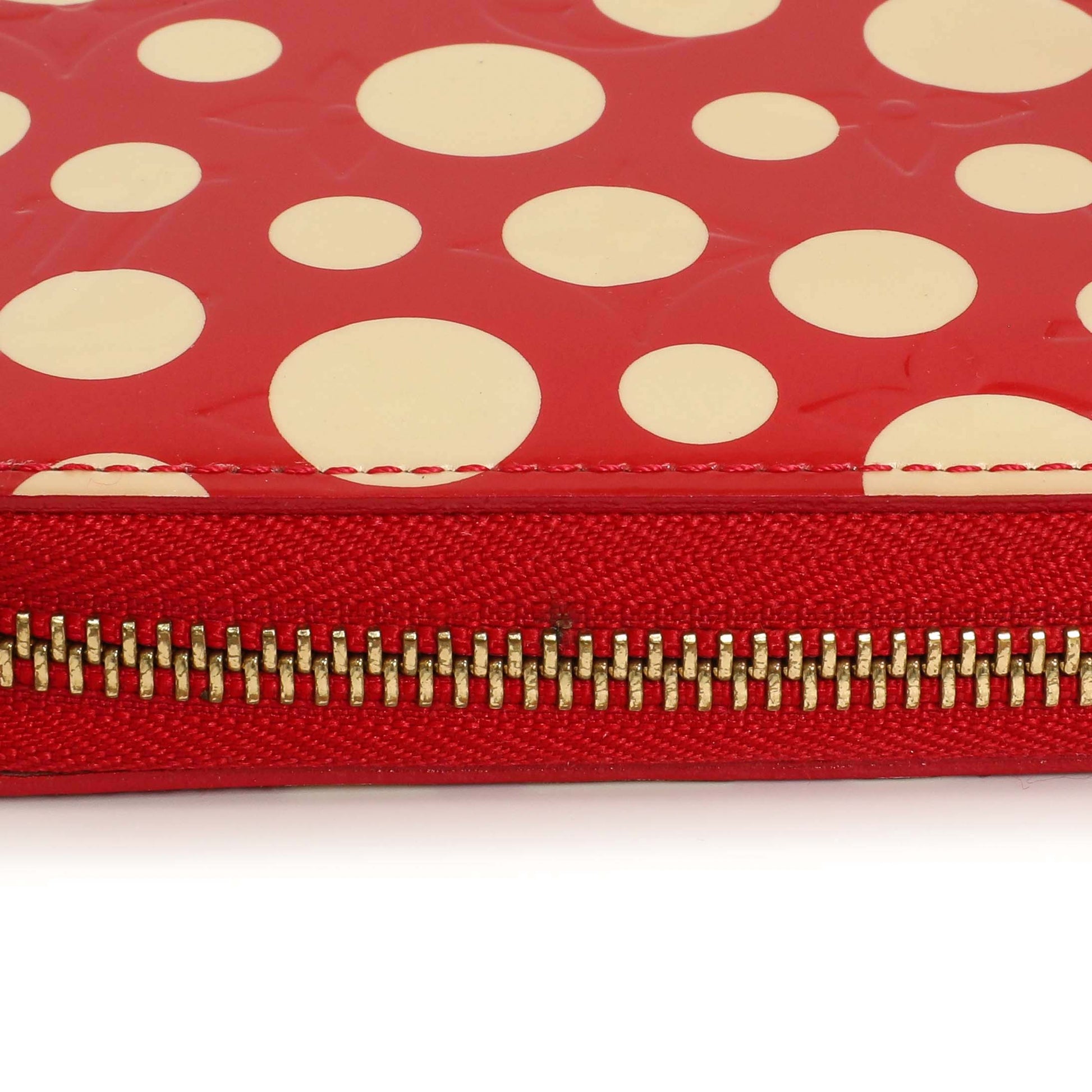 Exclusive Louis Vuitton Yayoi Kusama Red Vernis Infinity Dots Zippy Wallet — Alternate View 15