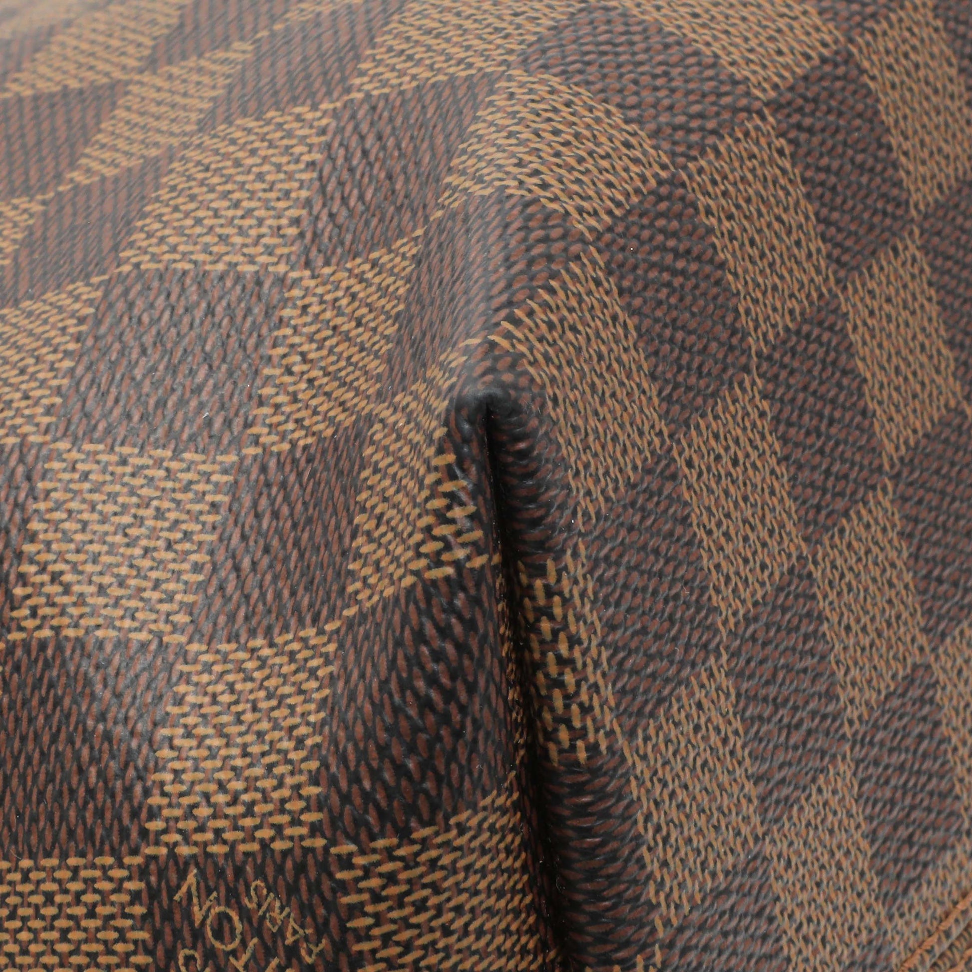 Exclusive Louis Vuitton Damier Ebene Iena PM — Top View