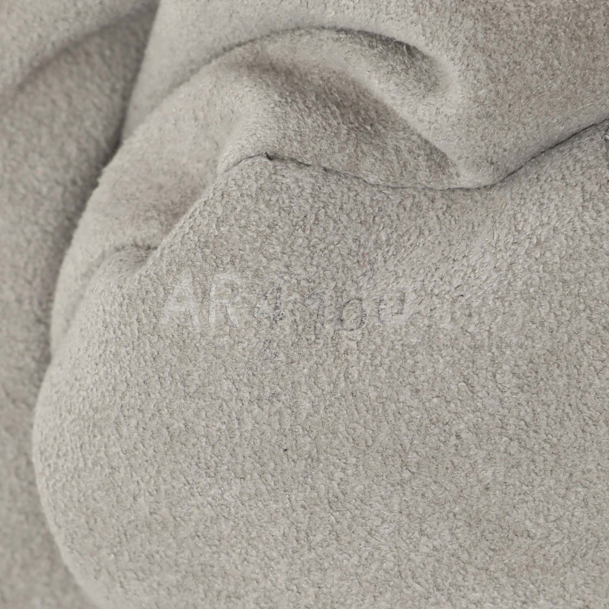 Exclusive Louis Vuitton Ivory Mahina Stellar PM — Alternate View 10