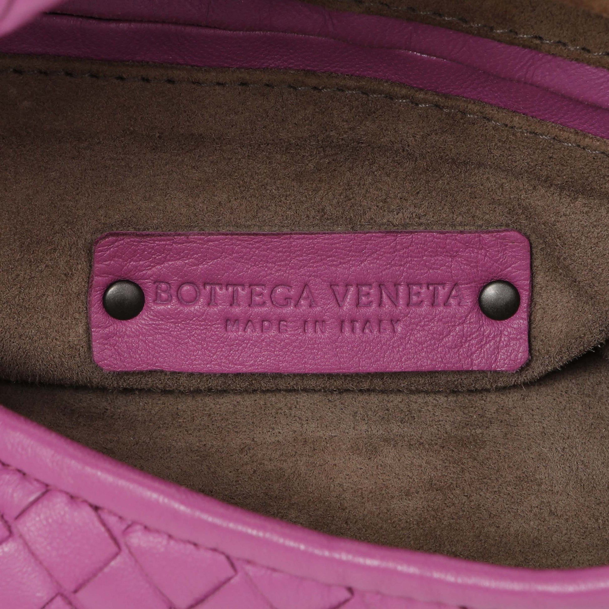 Exclusive Bottega Veneta Purple Nappa Intrecciato Medium Veneta Hobo — Alternate View 7