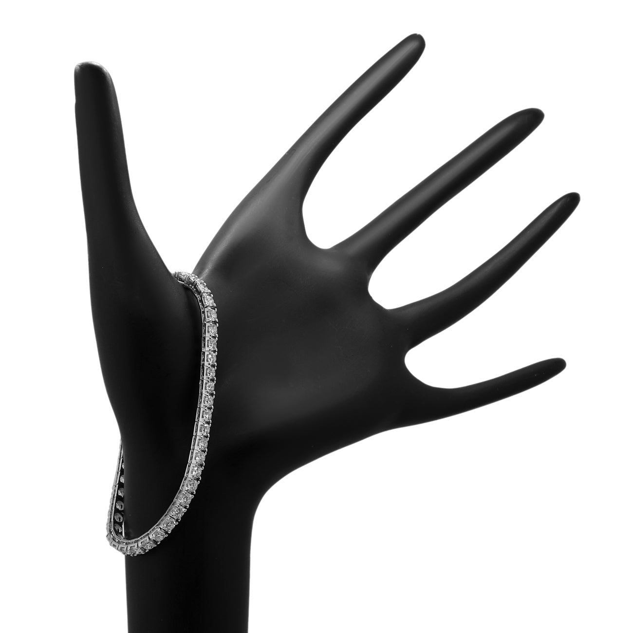 Exclusive 18K White Gold 5.64 Carat Tennis Bracelet — Back View
