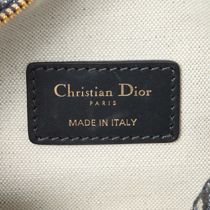 Exclusive Christian Dior Oblique Nano Groove 17 Bag — Detail View