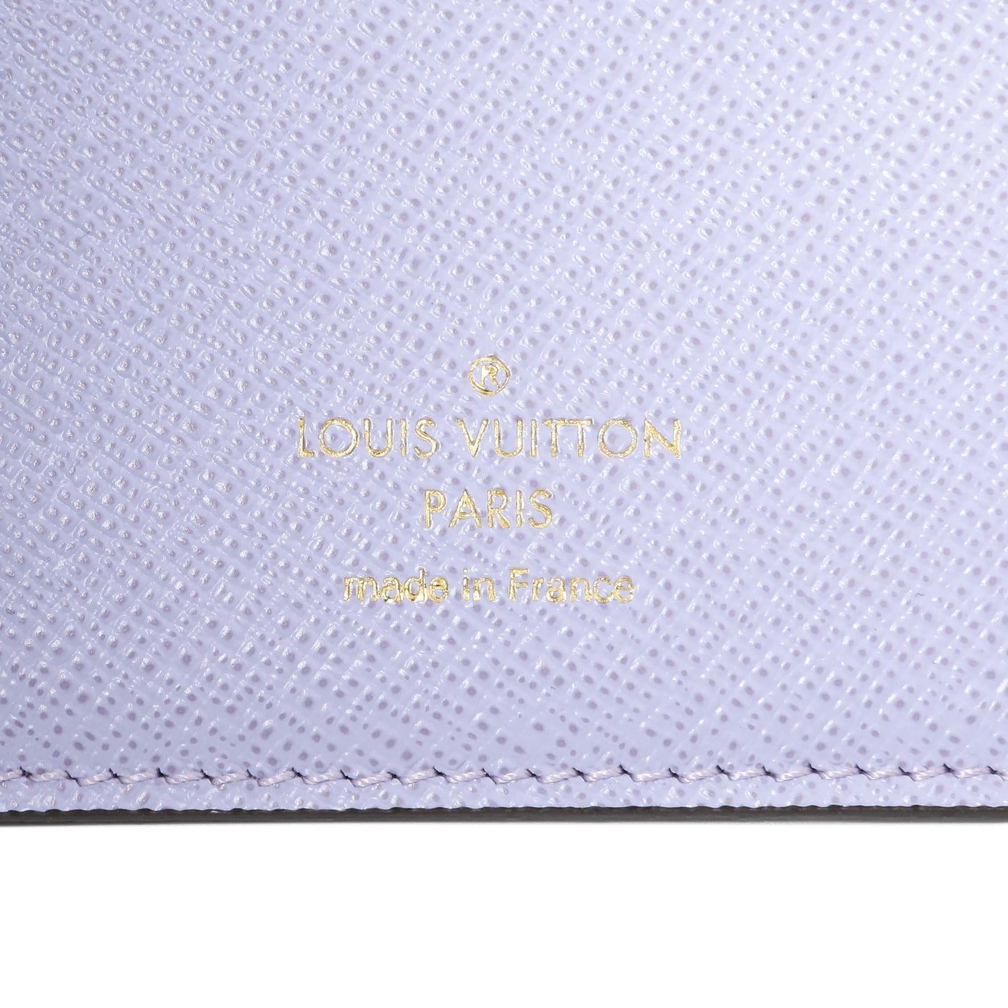 Exclusive Louis Vuitton Monogram Lisa Wallet — Detail View